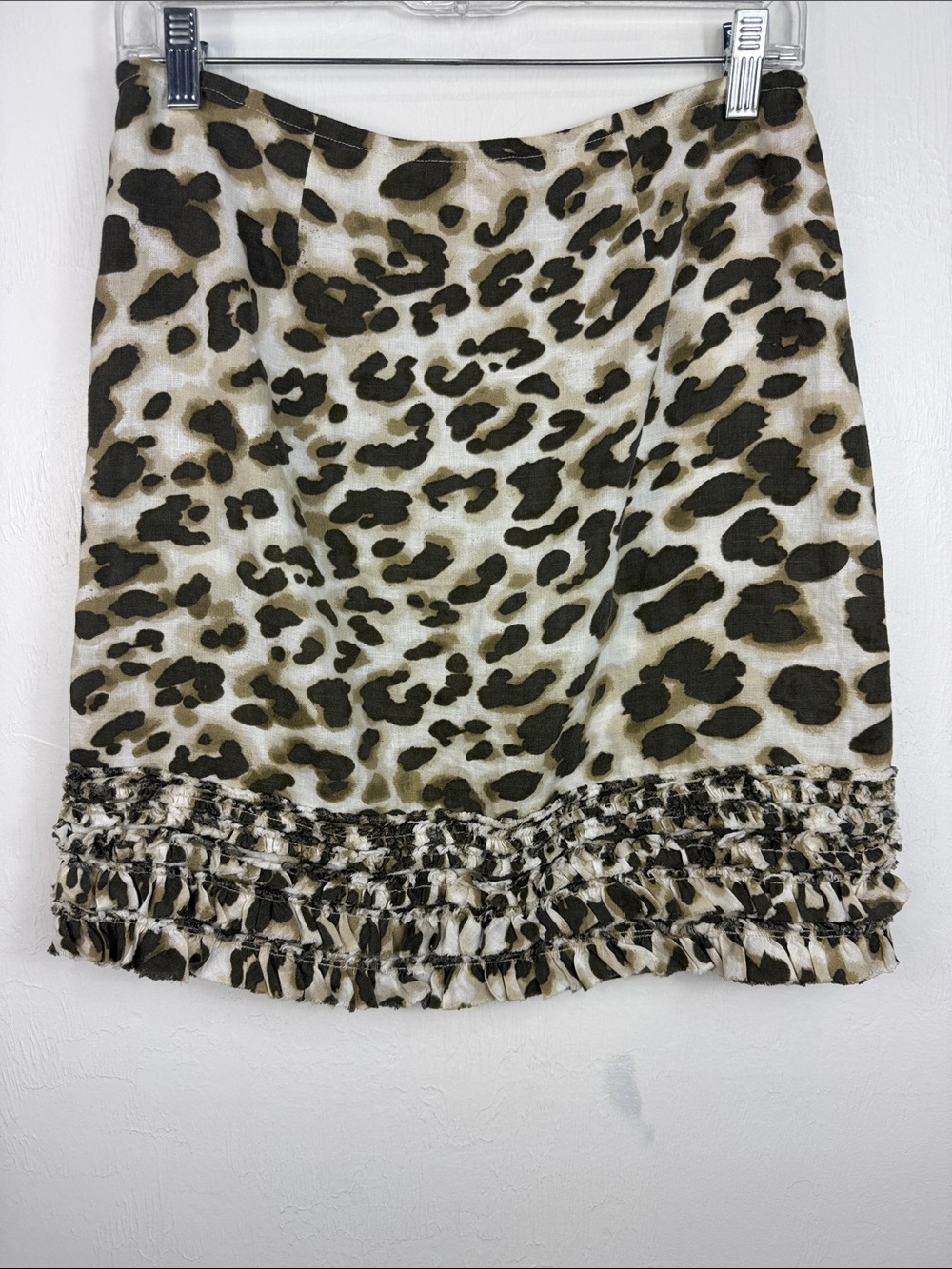 Tommy Bahama Relax Size 2 Linen Leopard Print Ruffle Hem Mini Skirt - Picture 3 of 9